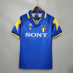 Juventus Away 1995/1997 Retro Shirt