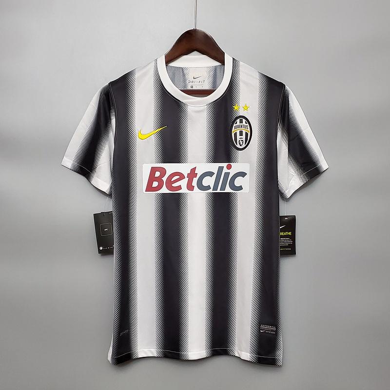 Juventus Home 2011/2012 Retro Shirt